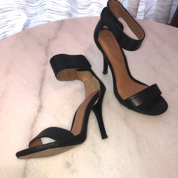 DKNY “Gemma” Ankle Strap Sandals - Picture 9 of 16